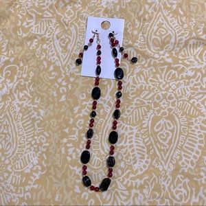 🌸 2/$10 Red, black, and yellow “gold” costume jewelry, new